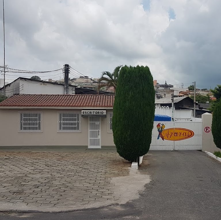 Entrada da fábrica da Produtos Araras, especializada em derivados de milho em Campo Belo - MG