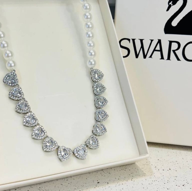 Inspiração calar Ariana Grande , semi jóia cravejado em zircônia