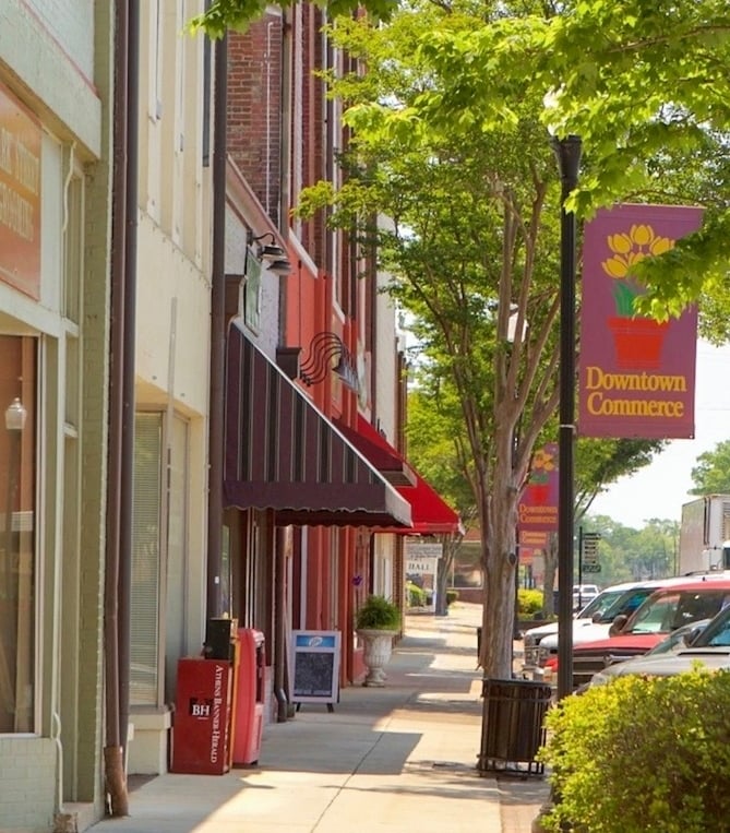 Image of Downtown Commerce, GA of a few of the stores in the historic buildings