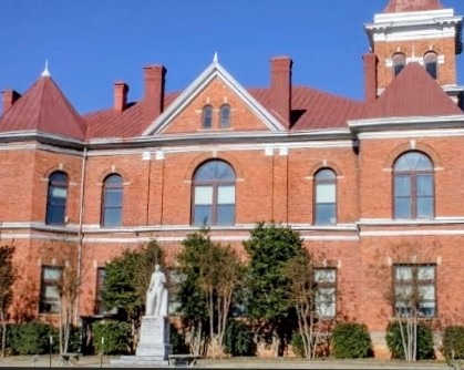 Beautiful image of The Madison County Courthouse located in Danielsville, GA.