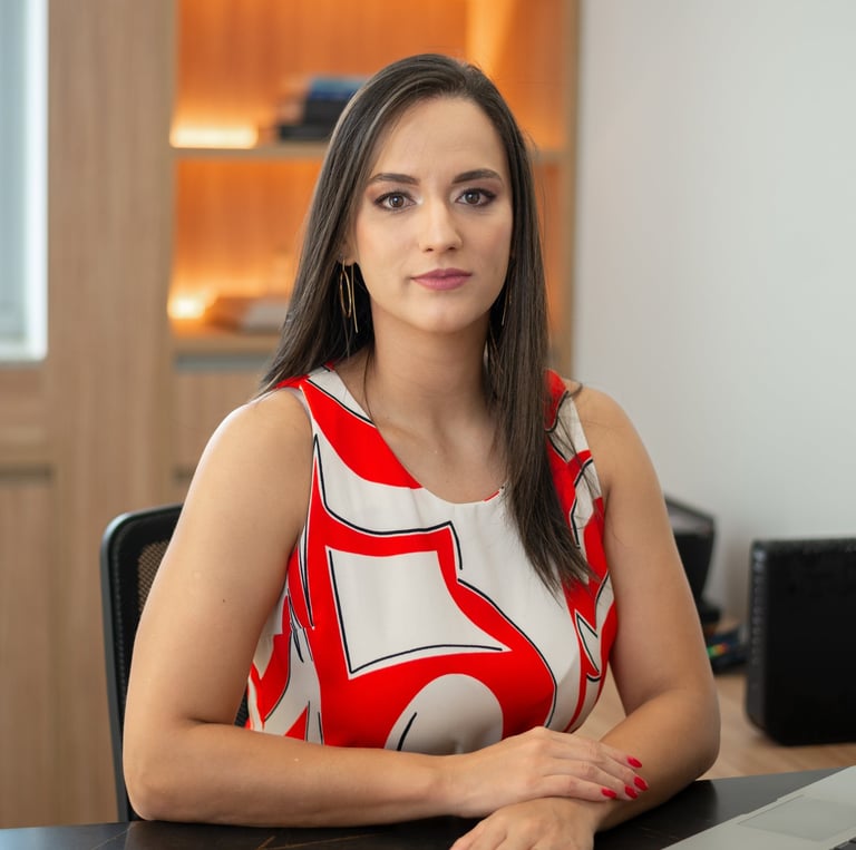 Dra Tamiris contando sua hostória
