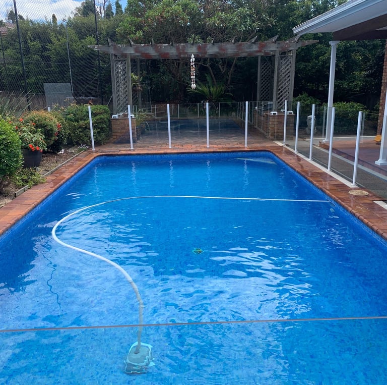 Clean swimming pool with regular maintenance.   salt chlorinator , pool pump and filter.e