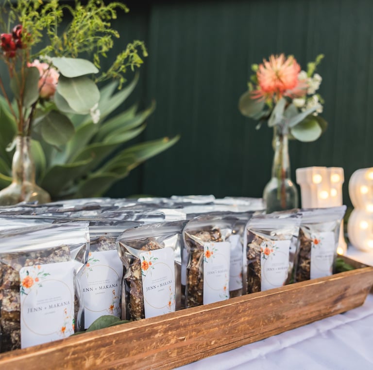 custom wedding favors