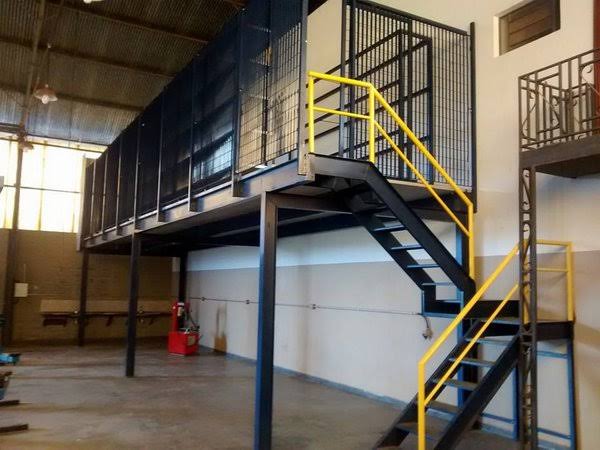 Mezanino em Francisco Morato São Paulo-SP-8