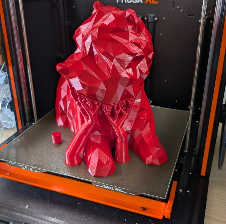 impression 3d chien rouge dans une machine d'impression 3d