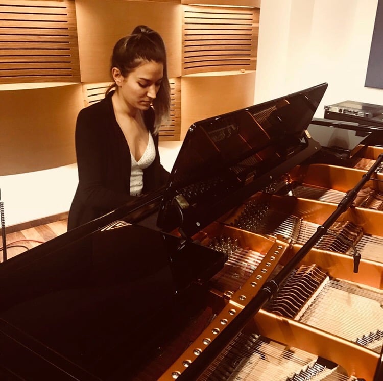 Singing Lessons with Piano