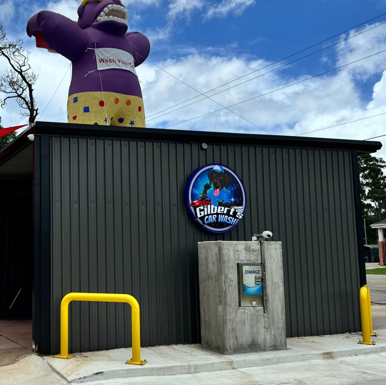 Car wash inflatable gorilla 