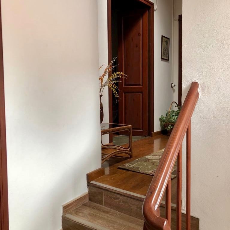 Escalera del pasillo