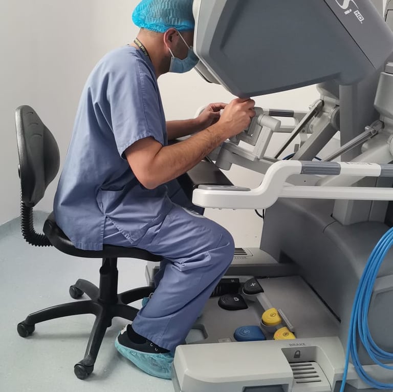 David Ruiz Urólogo Oncólogo Cirujano