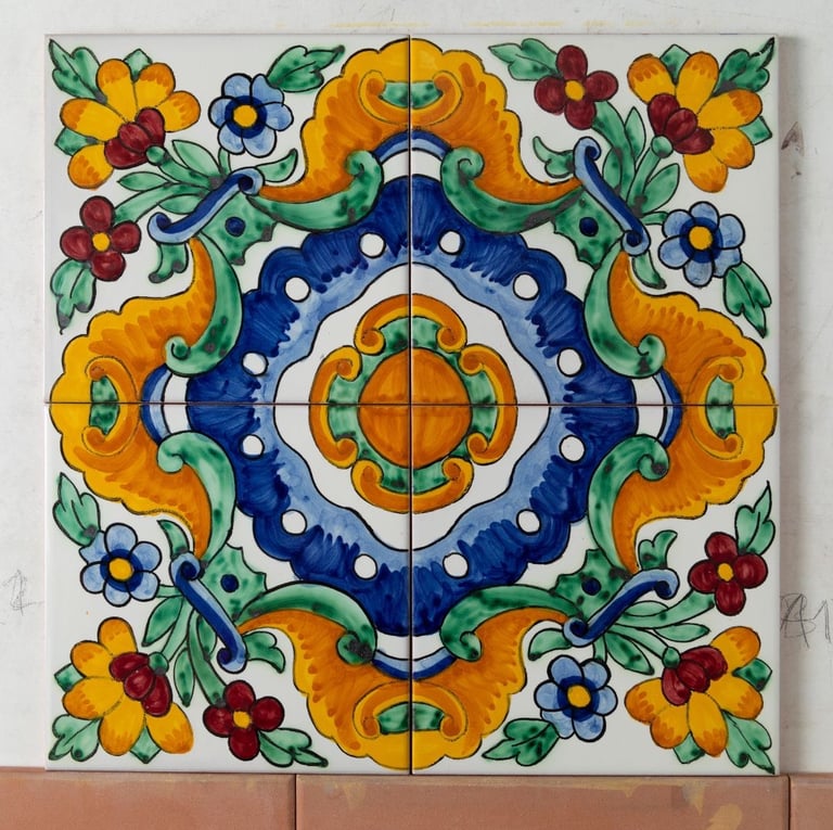 Detalle mural de 4 azulejos de muestra modelo VIlafranca serie Balcones Barcelona 