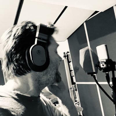 Mark singing