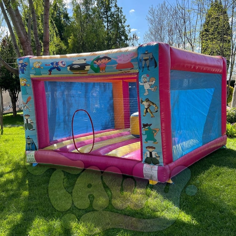 Castillo hinchable para alquiler en Madrid y Toledo