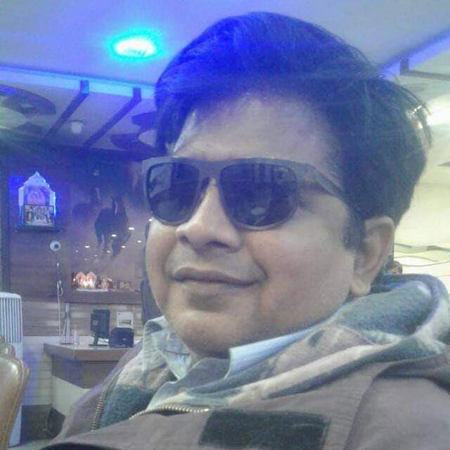 prashant srivastava with sun glasses