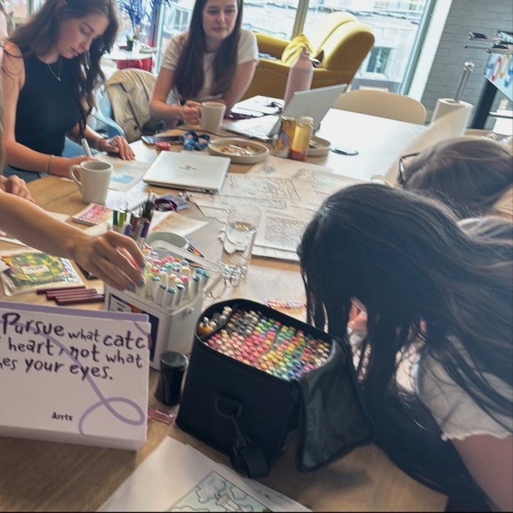 creative wellness workshop in London for colouring