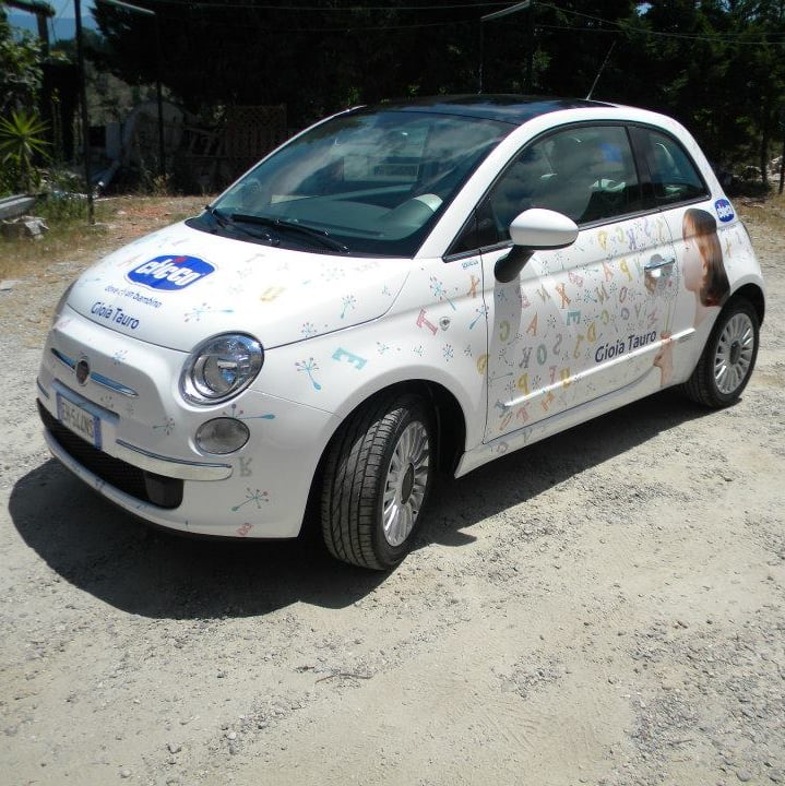 car wrapping. decorazione veicolo