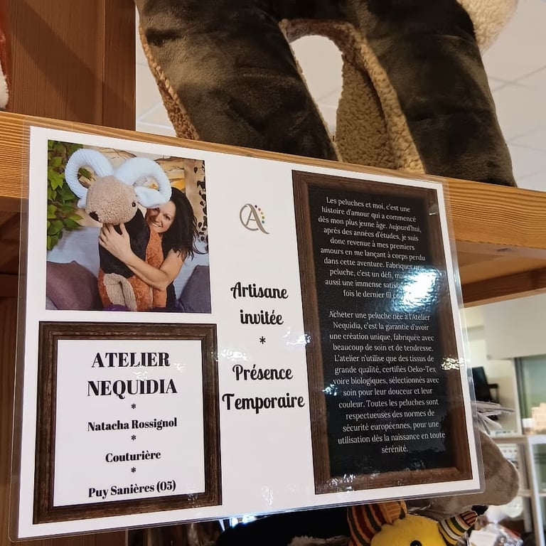 Natacha à la Coop du Queyras en 2025