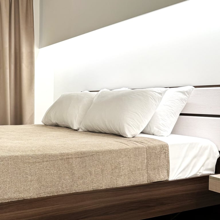 Bedroom with King bed with orthopaedic mattress