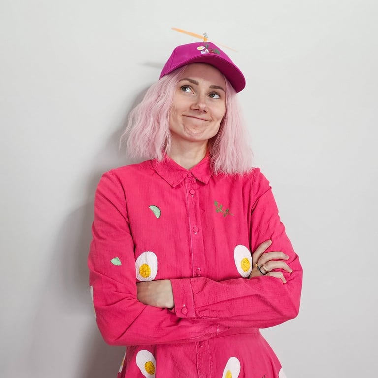 Moira Adomaite , stand-up comedian