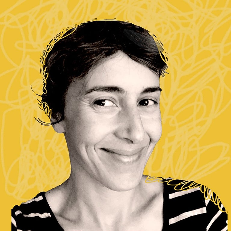 Profile Photo of Lisa Cinar, art therapist & creative facilitator