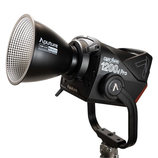 Aputure 1200d rentals in Connecticut