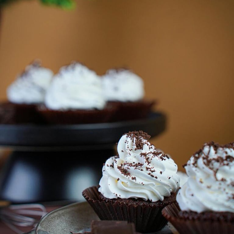 Cupacake de chocolate y crema