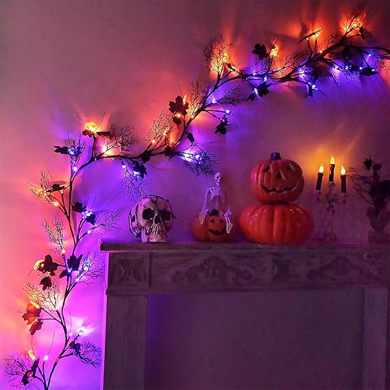 Halloween 8.86-foot lighted garland with 72 LEDs, pumpkins, spiders, and black leaves