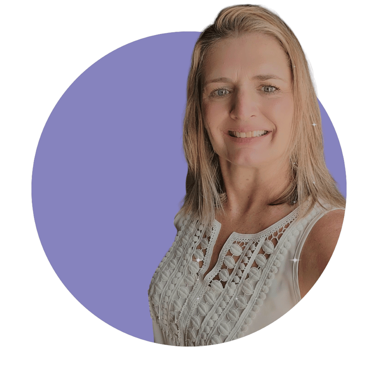 Paola Bertini | Furo de Orelha Humanizado