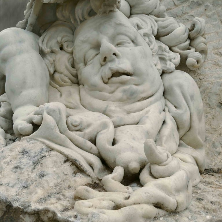 Little winged mermaid digesting on the remains of the hunt