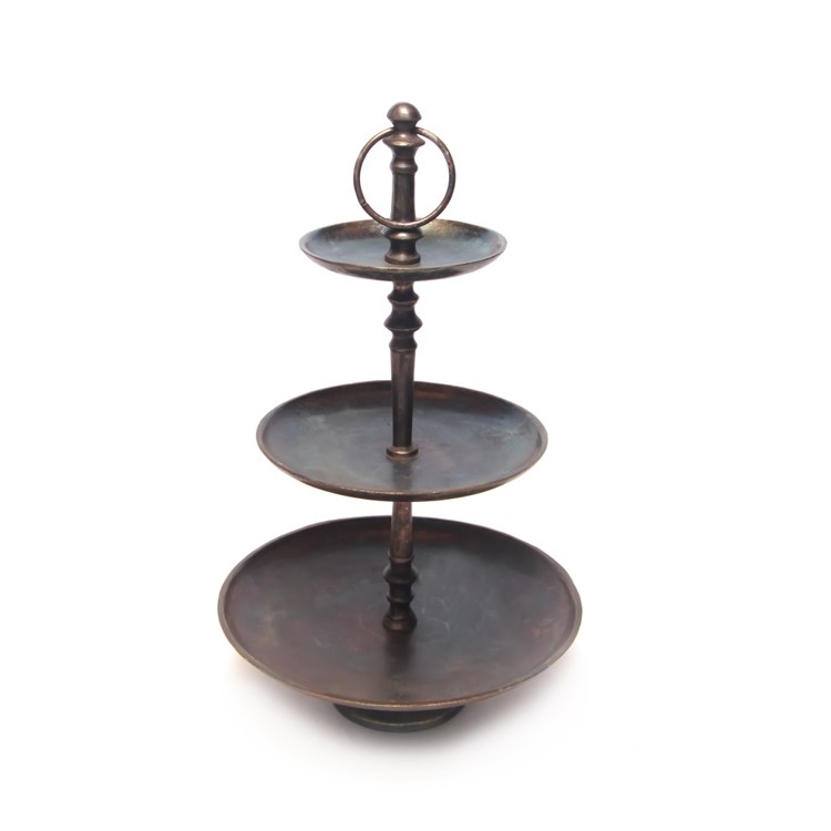 cake stand