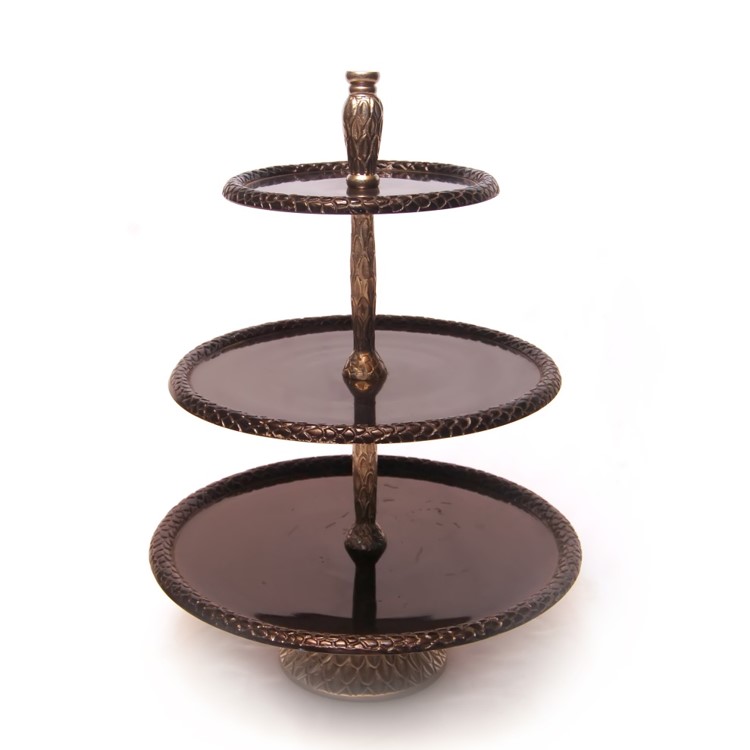 cake stand