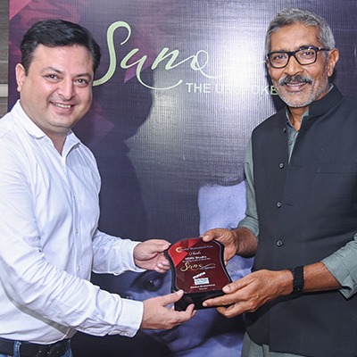 Amit Saheta Reciving Award from Prakash Jha
