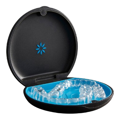 Invisalign na FJM Odontologia, clínica odontológica no Batel em Curitiba, especializada em sorrisos 