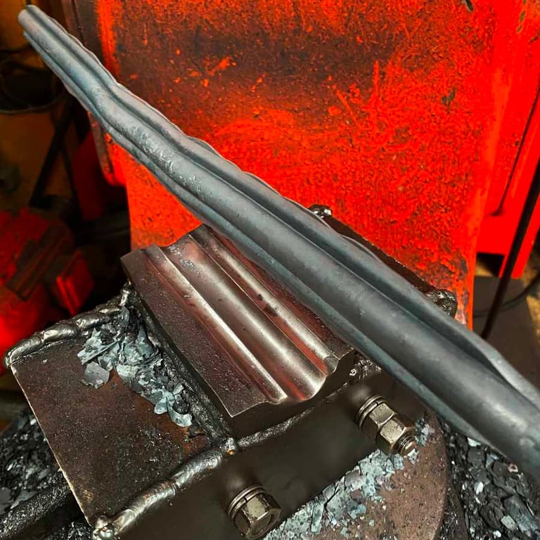 Tri-line profile tool