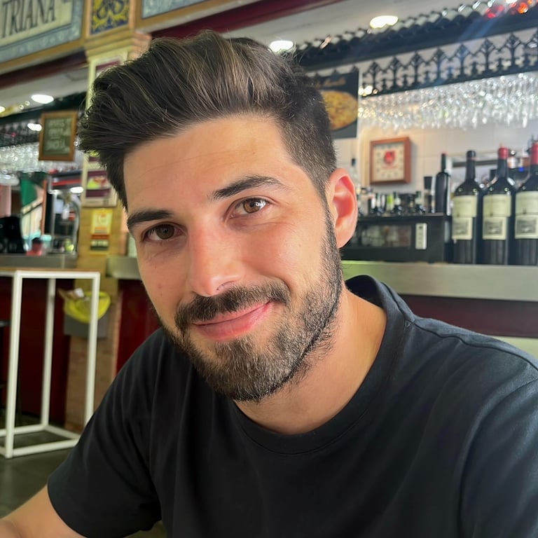 il co-founder e project manager di plasma concerti