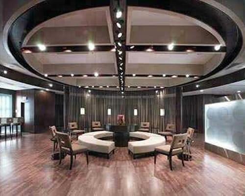 Building lobby and entrance at Ovation towers Mississauga furnished apartments