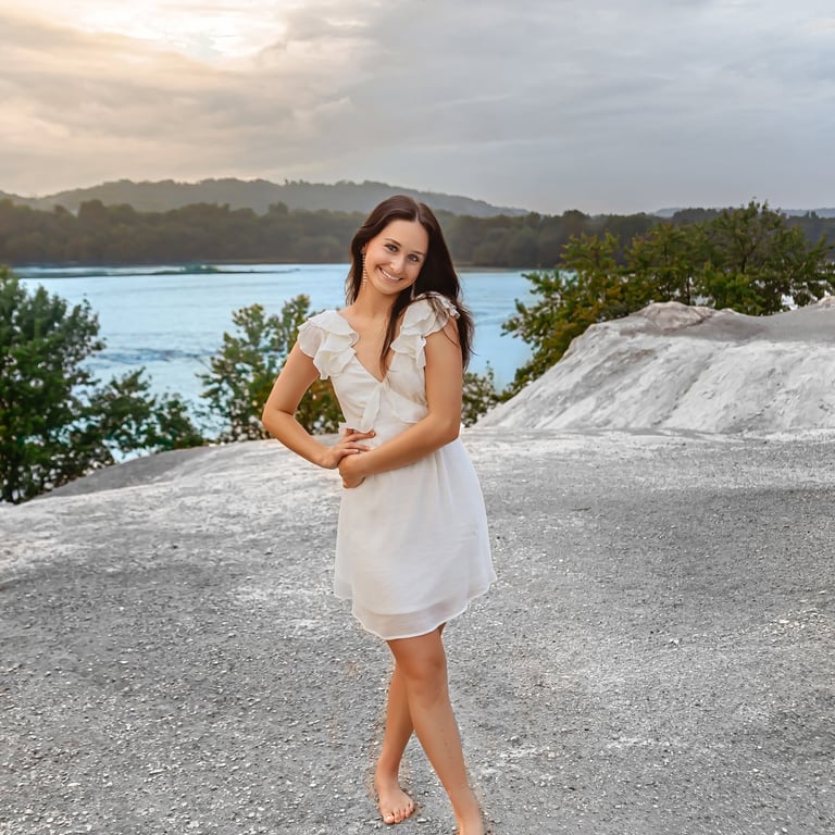 Hershey PA Senior Pictures Photographer. Lancaster PA senior pictures photographer