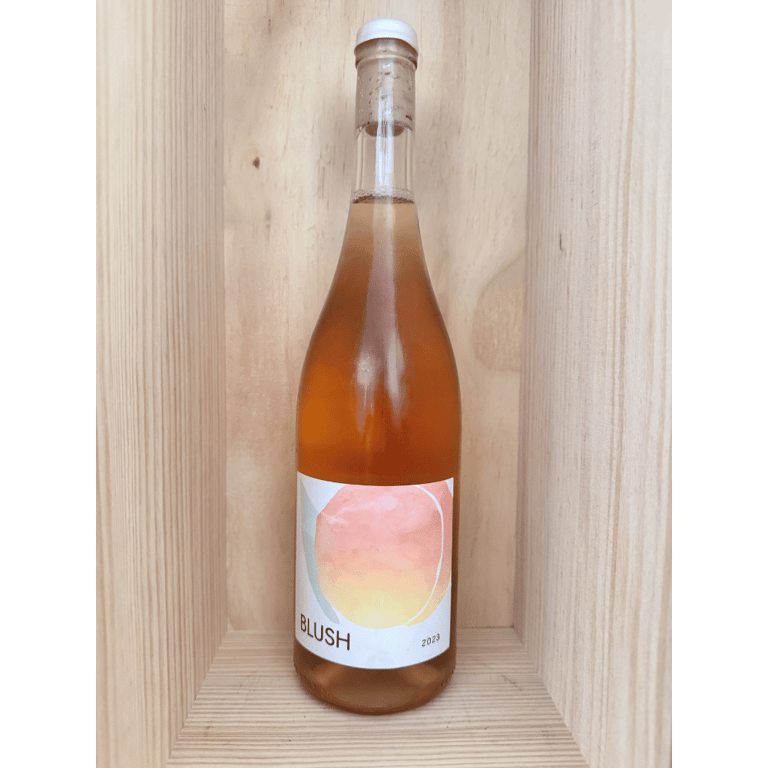 Bulgarian rosé blush available for wine bar experience 