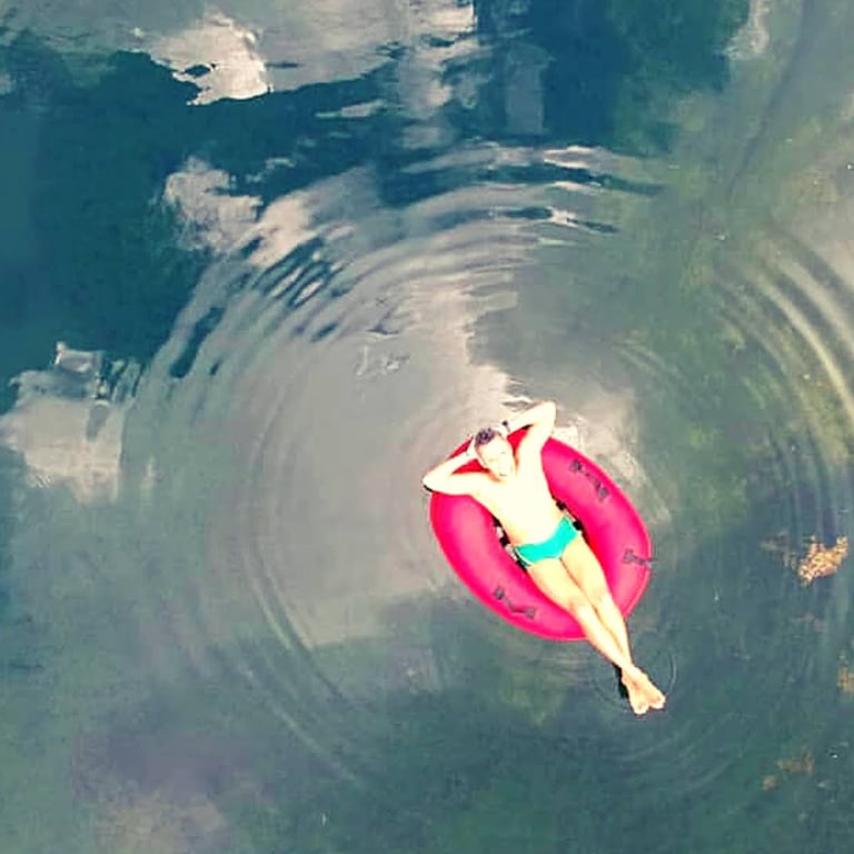 Fervedouro, fazenda rio vermelho,  ecoturismo Mambaí , turismo aventura , Lagoa do Léo