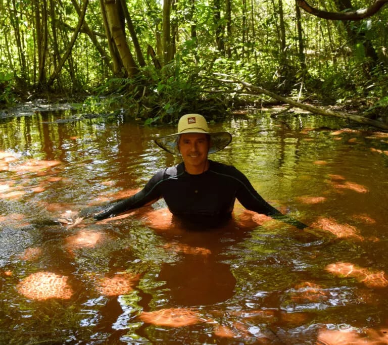 Fervedouro, fazenda rio vermelho,  ecoturismo Mambaí , turismo aventura , Lagoa do Léo