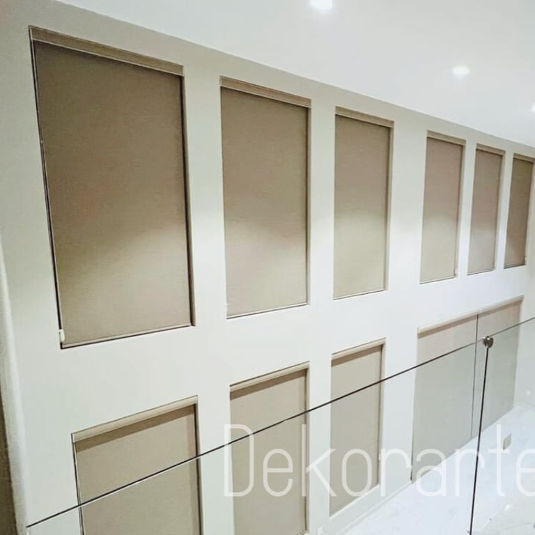 panel enrollable para interior, profesional estético y elegante