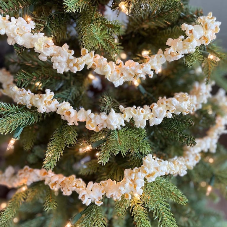 Joulukuusen koristeet