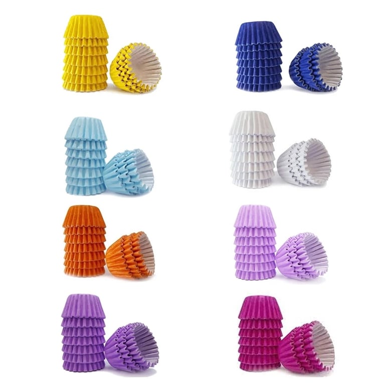 forminhas de papel coloridas