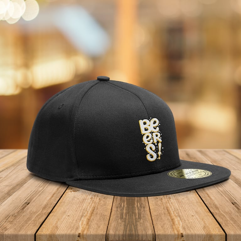Casquette Noire Beers brodé design par Marion Guizzardi, directrice artistique, Montpellier.