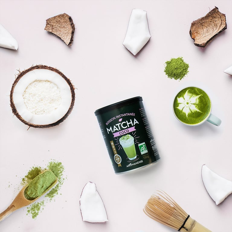 Boîte verte Matcha Coco Aromandise, design par Marion Guizzardi, directrice artistique, Montpellier. Photo Emilie Arfeuil