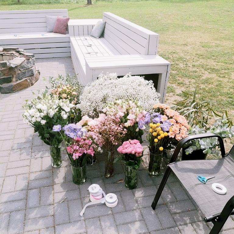 gėlių vainikų workshopas dirbtuves merginų grupei