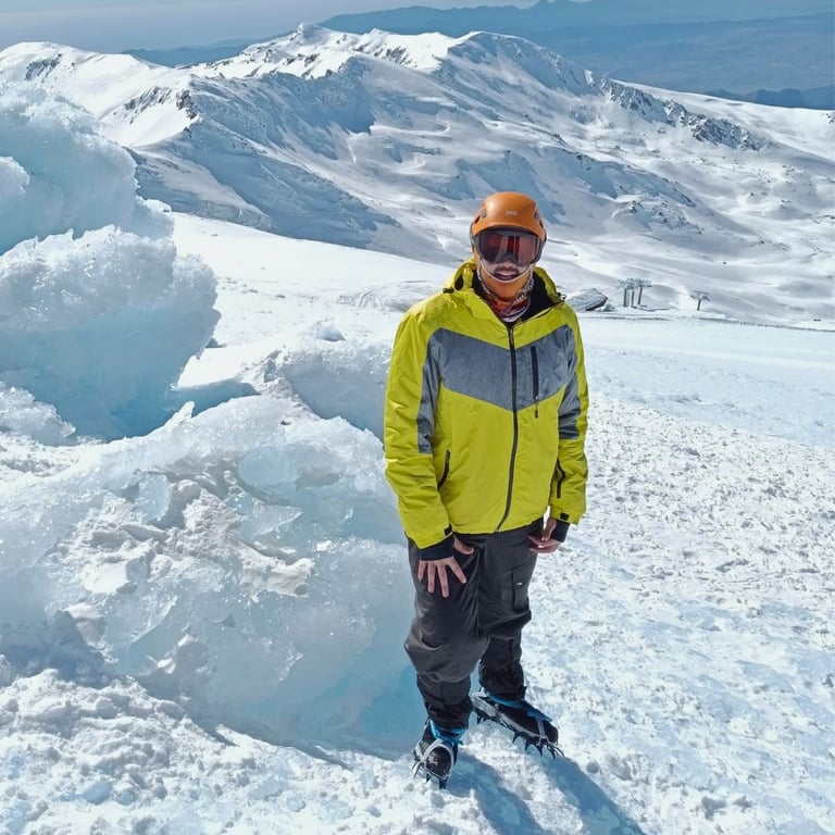 Experiencia real en la subida invernal al Veleta con paisajes nevados