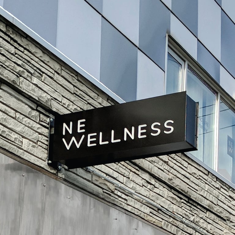 Logo Signage Wellness Clinic