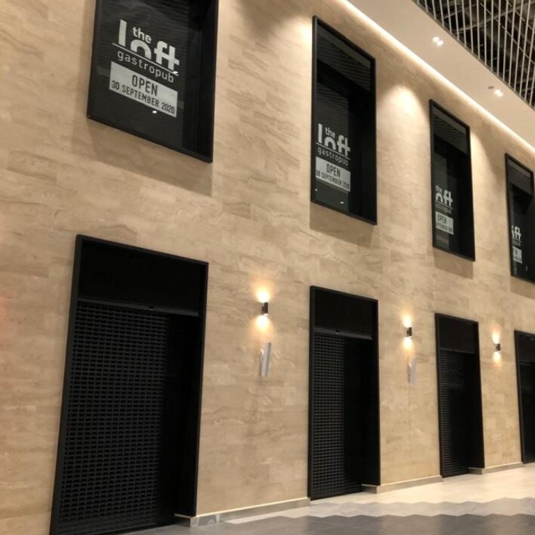 Light travertine for the wall Italian natural creamy stone