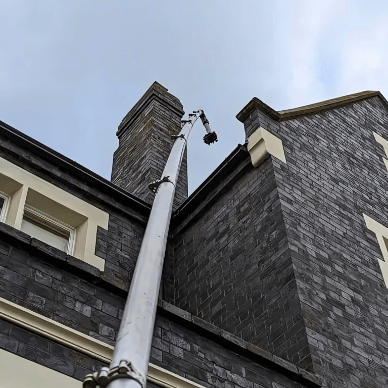 gutter vaccum clear