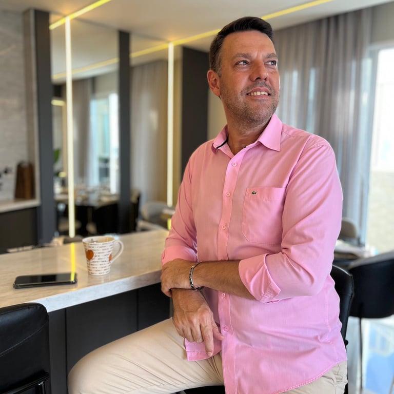 Foto de perfil de Werther Jean, corretor e proprietário da Werther Jean Imóveis.